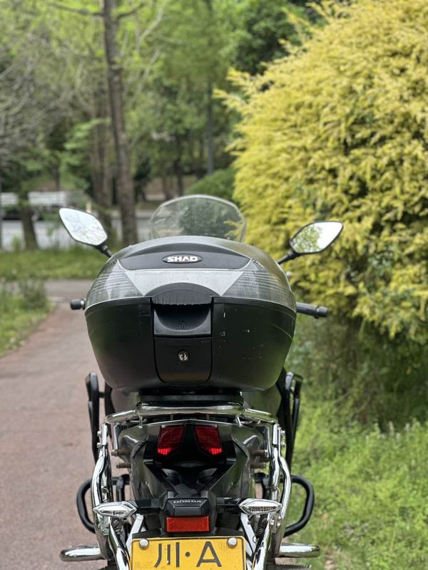 二手五羊本田猛鸷 CB190X