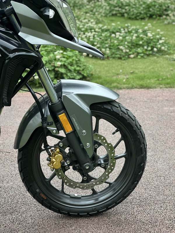 二手五羊本田猛鸷 CB190X