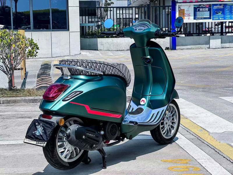 二手VESPASprint 150 Notte