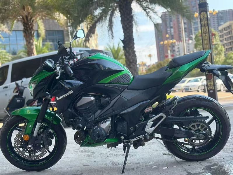 二手川崎Z800 