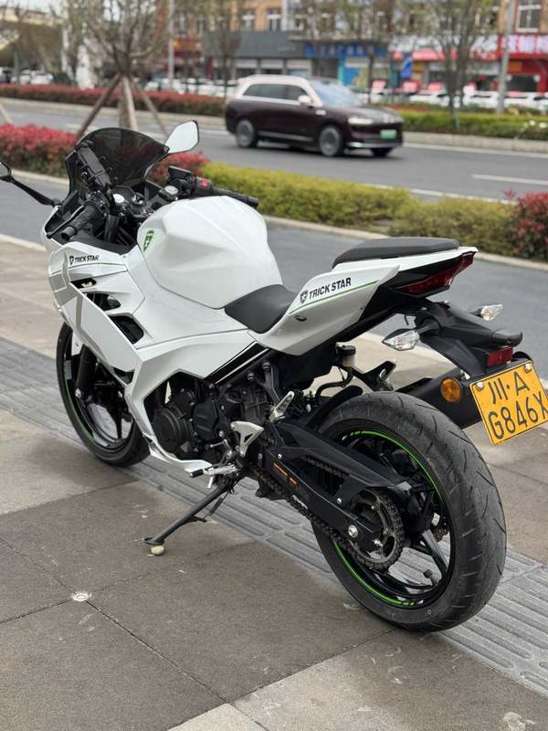 二手川崎Ninja 400