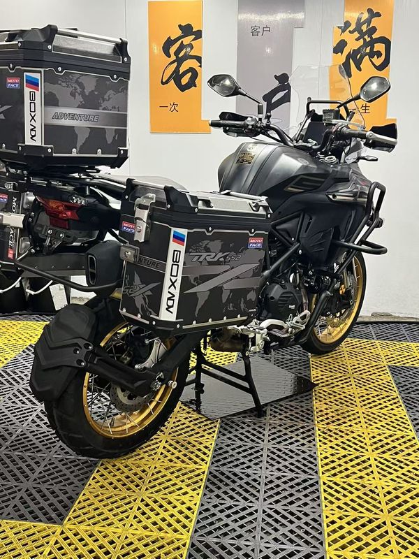 二手贝纳利TRK552