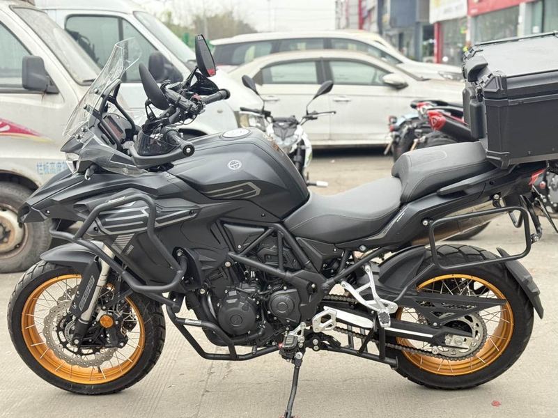 二手贝纳利TRK552