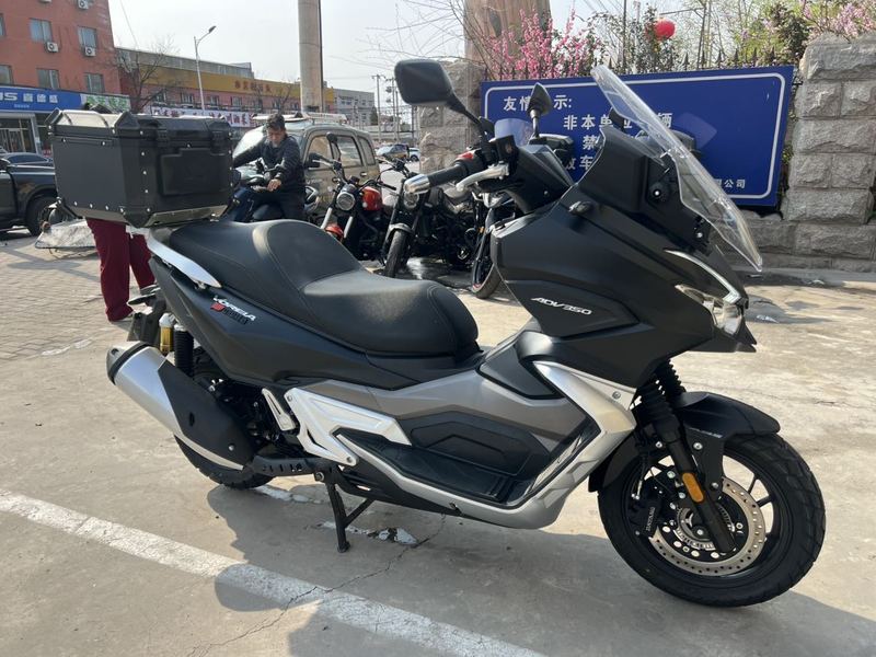 二手大阳V锐 ADV350