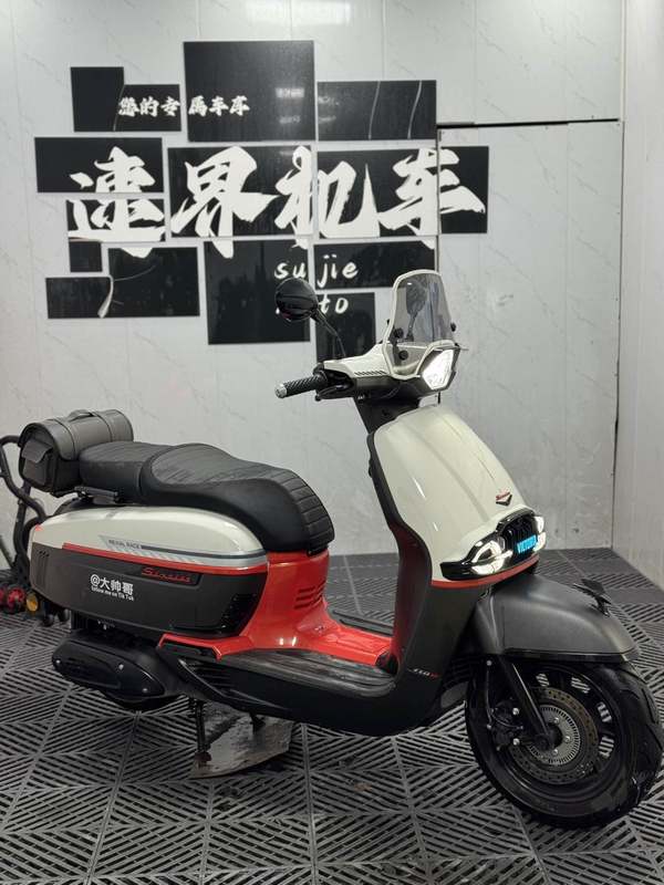 二手维多利亚Sixties 250Si