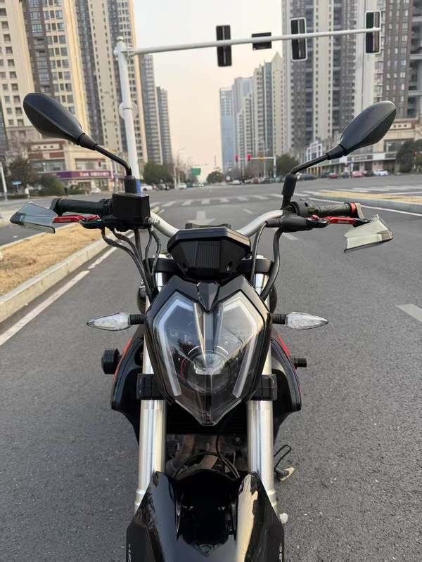 二手贝纳利蓝宝龙 BN302S