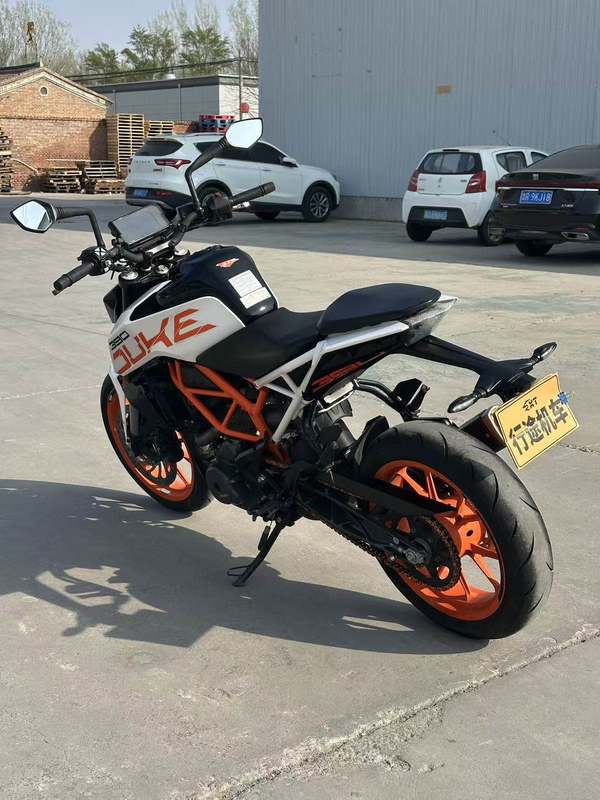 二手KTMR2R390 Duke