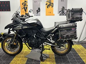 二手贝纳利TRK552