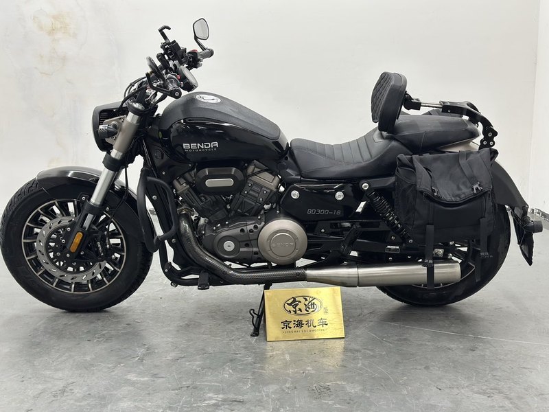 二手奔达Rock300 灰石