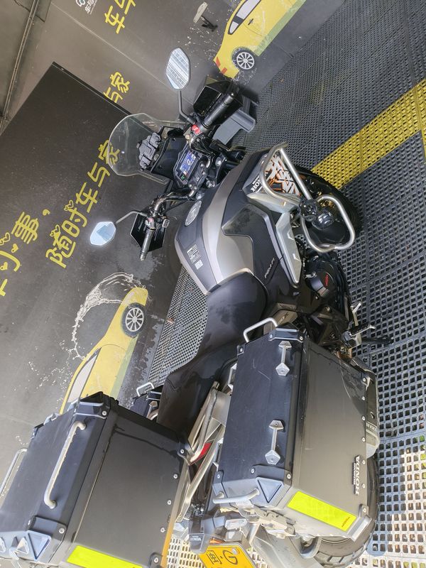 二手五羊本田猛鸷 CB190X