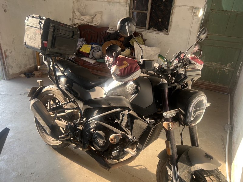 二手贝纳利幼狮 Leoncino 250