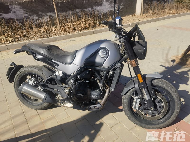 二手贝纳利幼狮 Leoncino 500