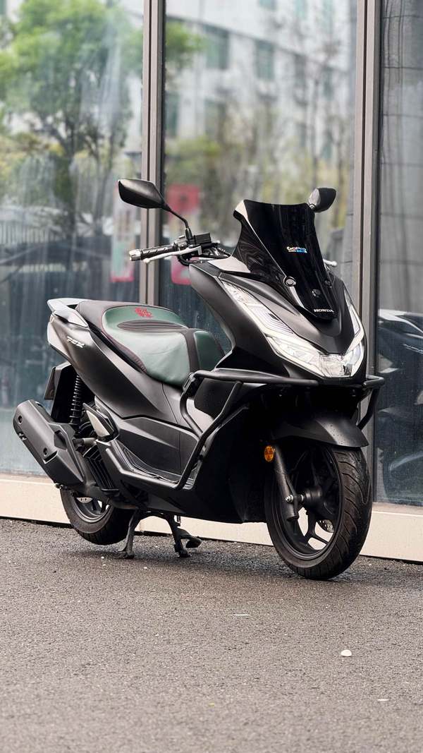 二手五羊本田PCX