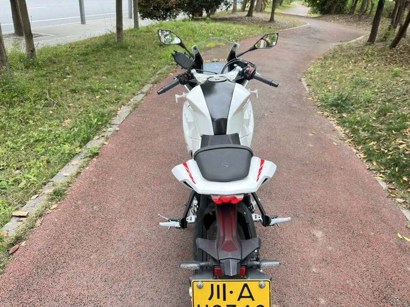 二手赛科龙RC250