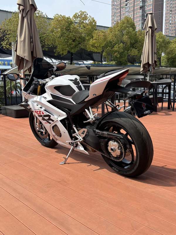 二手张雪机车500RR