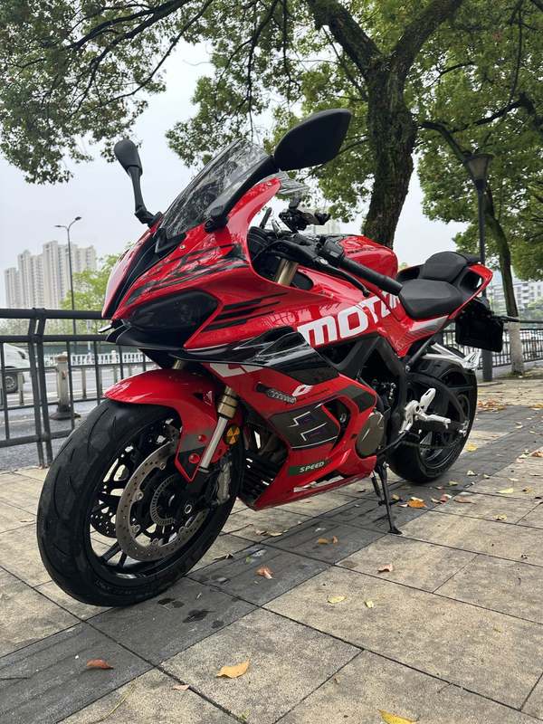 二手QJMOTOR赛800