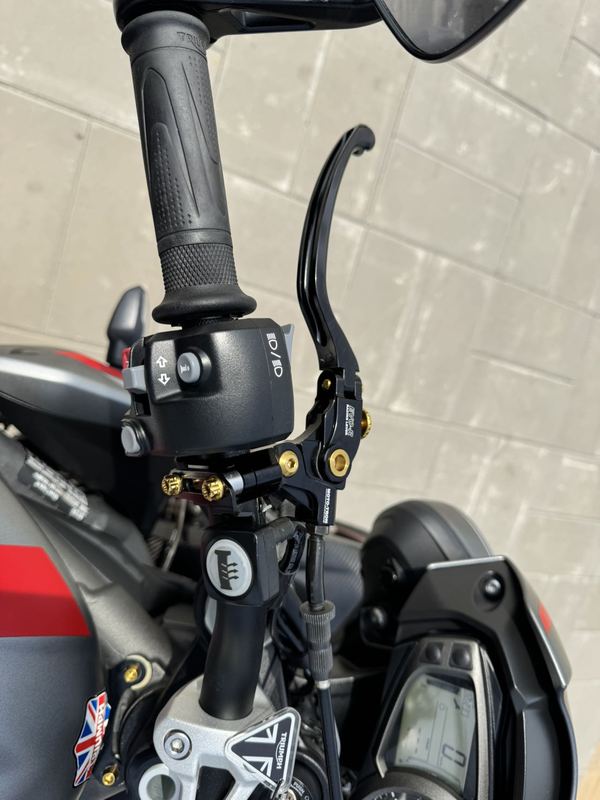 二手凯旋Street Triple 765