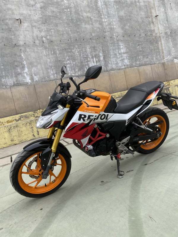 二手五羊本田CB190R 暴锋眼