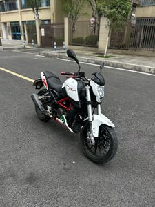 二手贝纳利小黄龙 TNT25