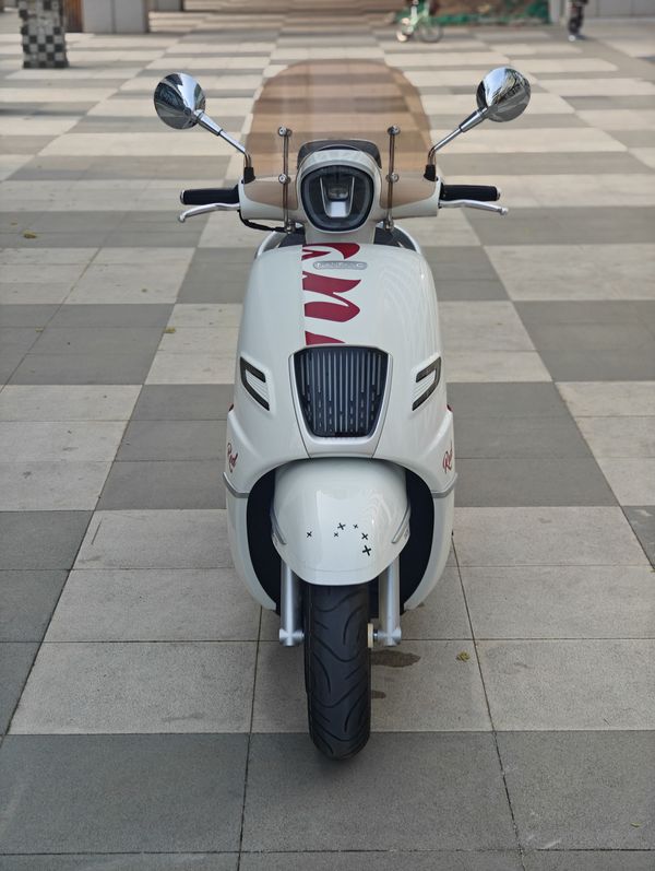 二手南方梦拉丽莎 飞戈