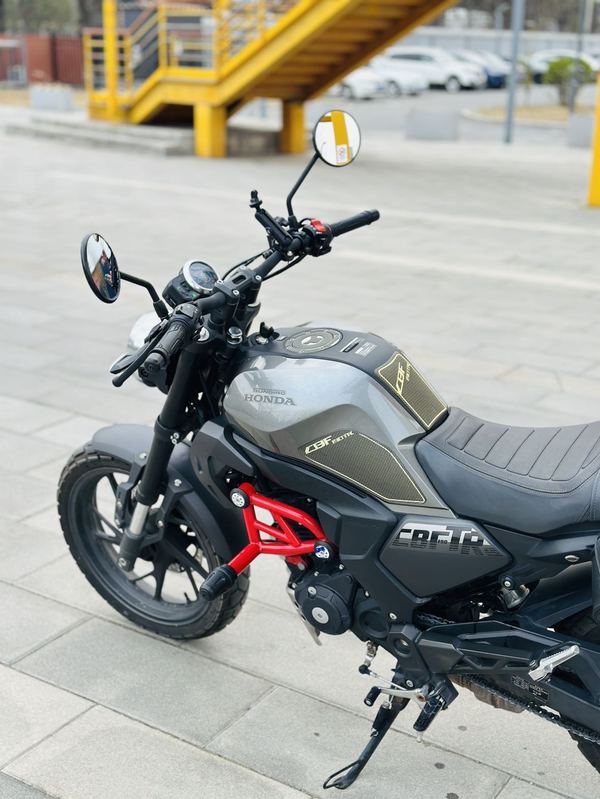 二手新大洲本田CBF190TR