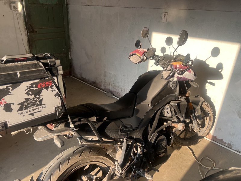 二手贝纳利幼狮 Leoncino 250