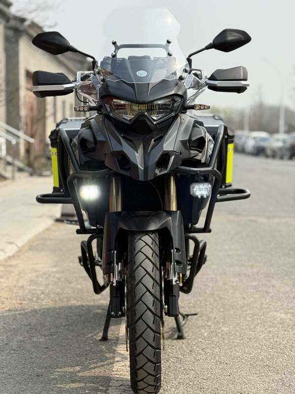 二手贝纳利TRK552