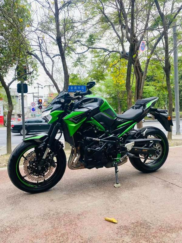 二手川崎Z900