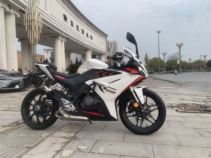 二手赛科龙RC250