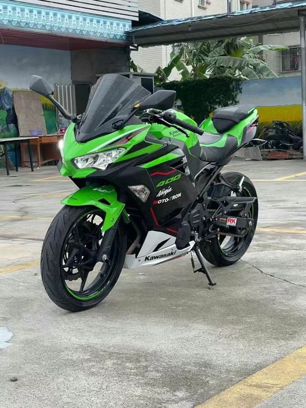 二手川崎Ninja 400