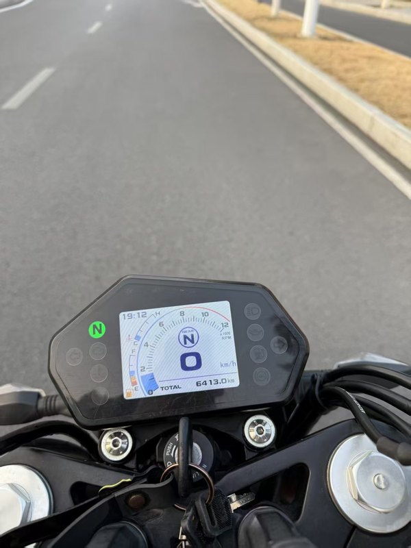 二手贝纳利蓝宝龙 BN302S