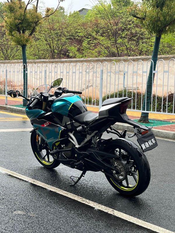 二手春风250SR