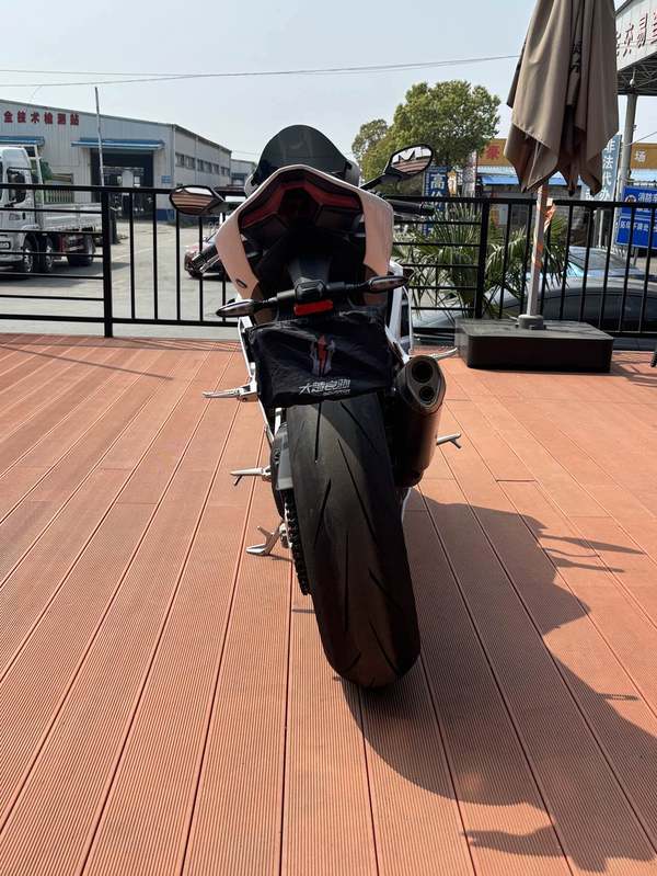 二手张雪机车500RR