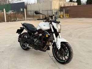 二手贝纳利蓝宝龙BJ300GS