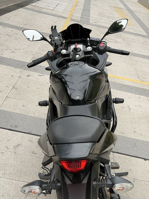 二手豪爵铃木GSX250R