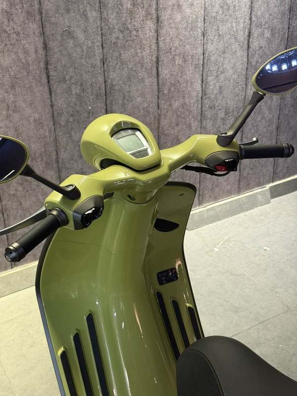 二手VESPA946