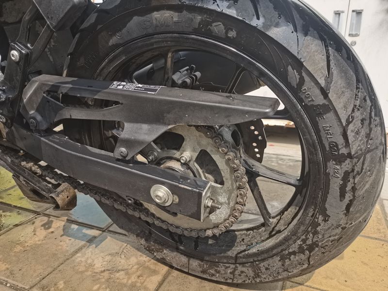 二手豪爵铃木DL250