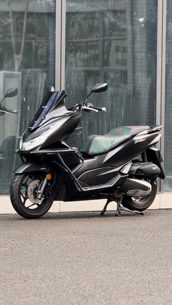 二手五羊本田PCX