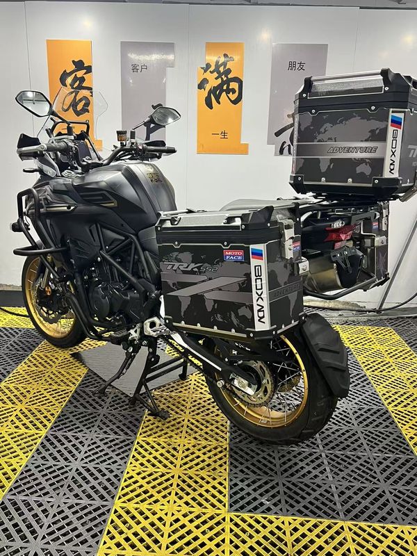 二手贝纳利TRK552