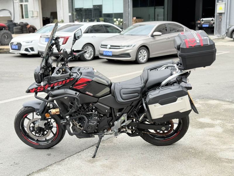 二手豪爵铃木DL250