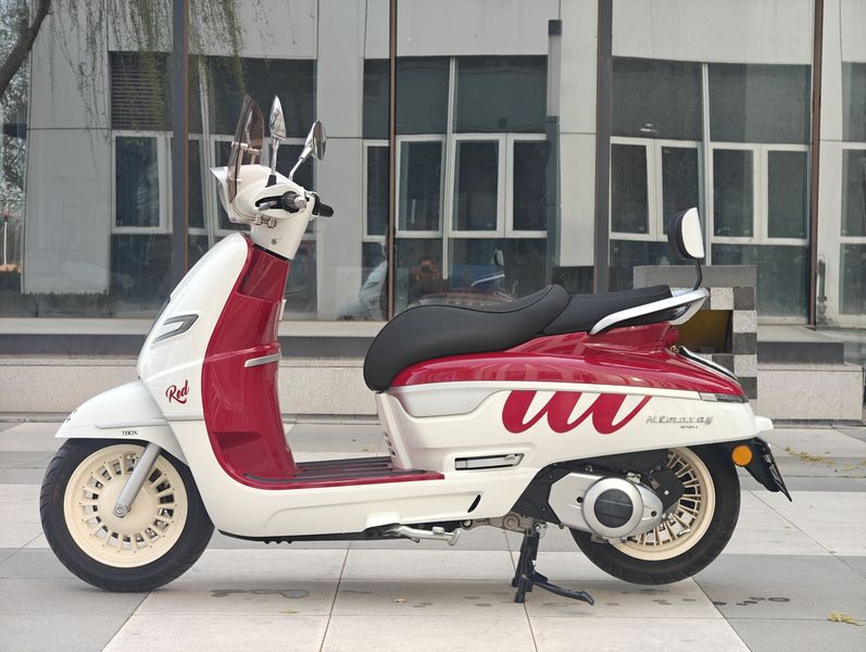 二手南方梦拉丽莎 飞戈