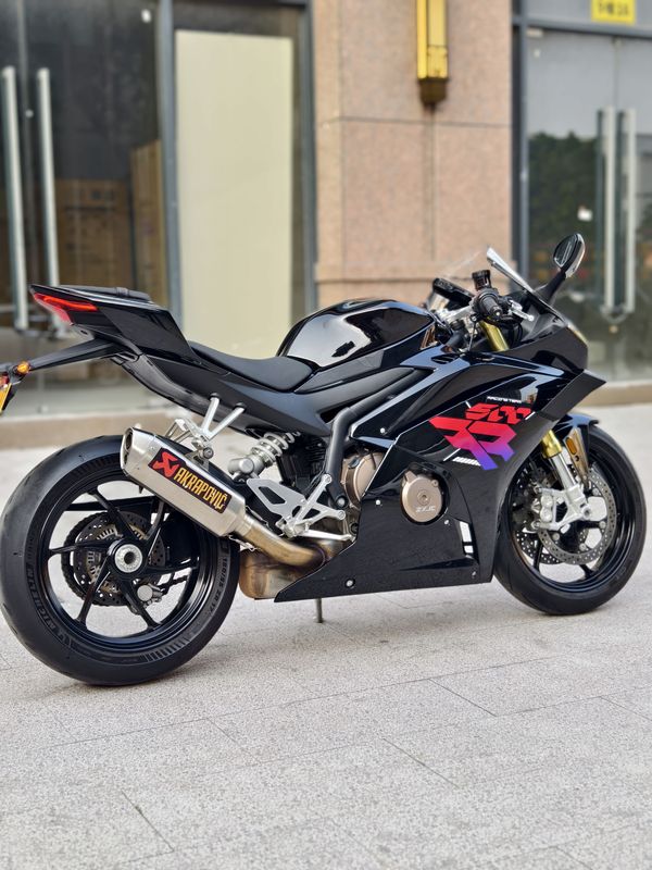 二手张雪机车500RR