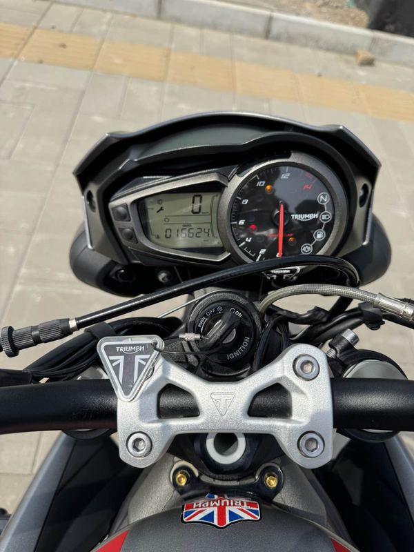 二手凯旋Street Triple 765