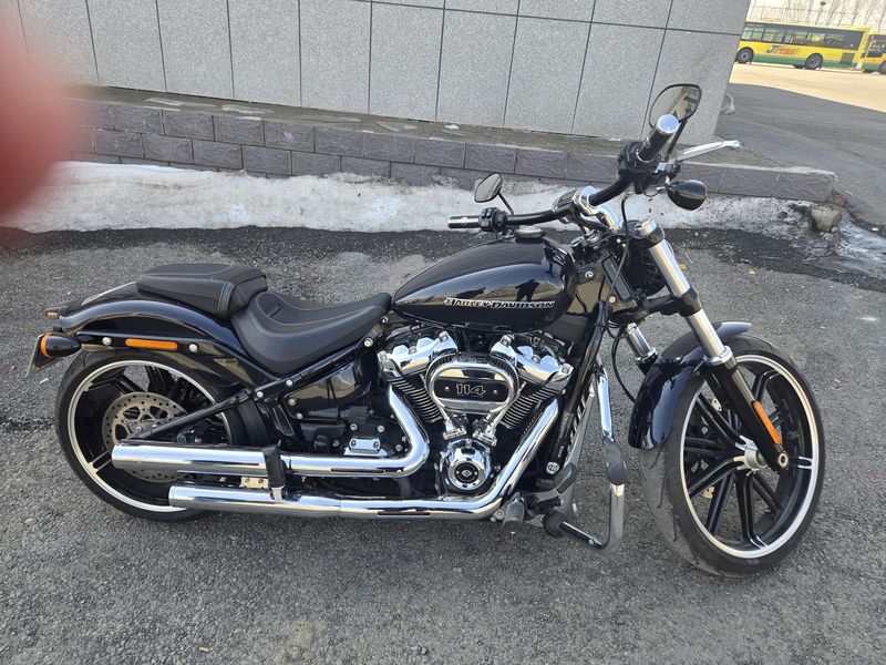 二手哈雷戴维森突破者 Breakout