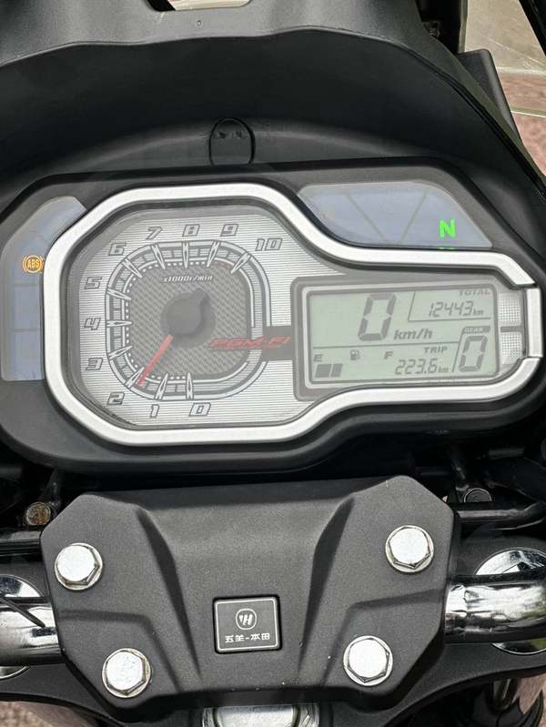 二手五羊本田猛鸷 CB190X