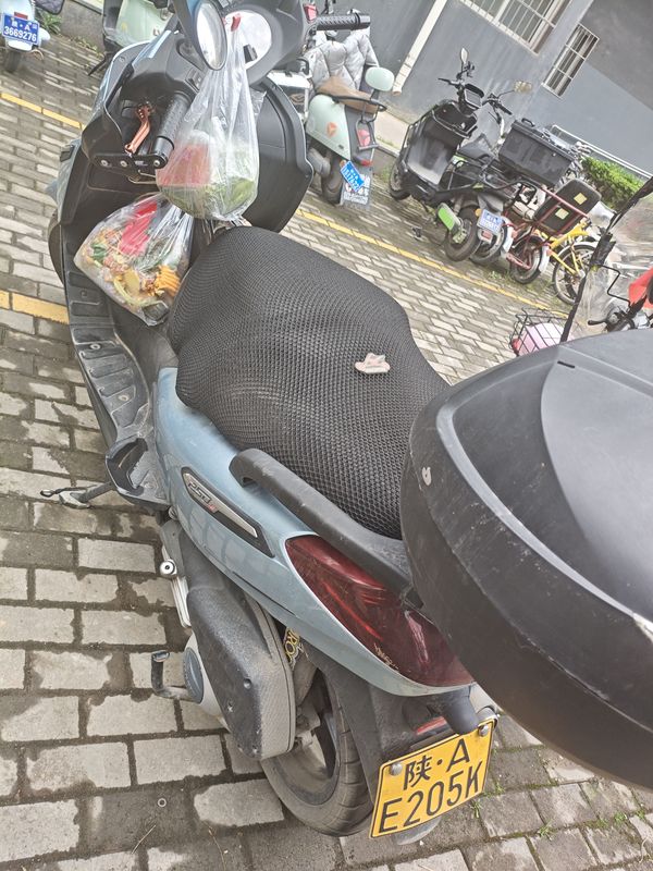 二手宗申比亚乔X7