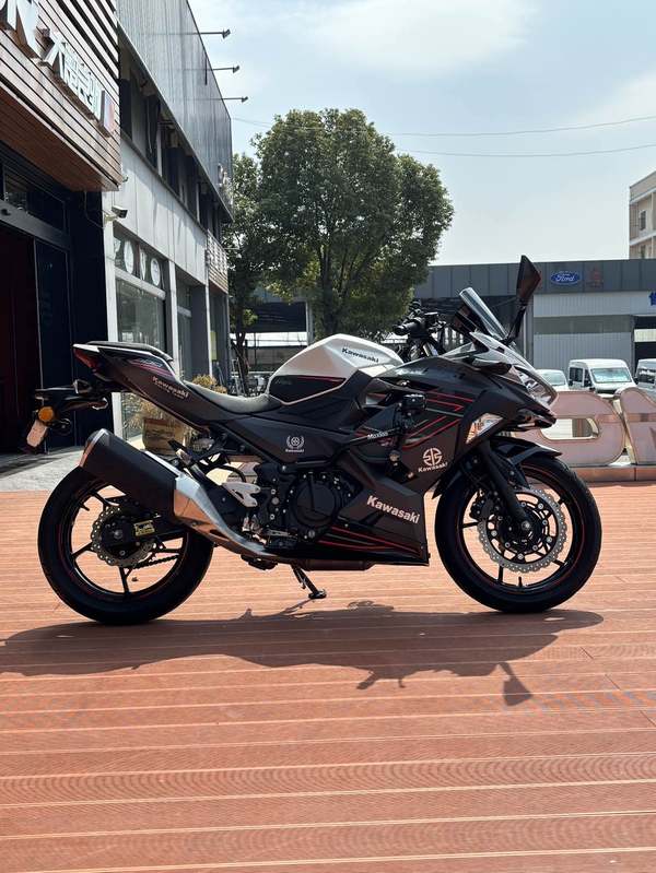 二手川崎Ninja 400