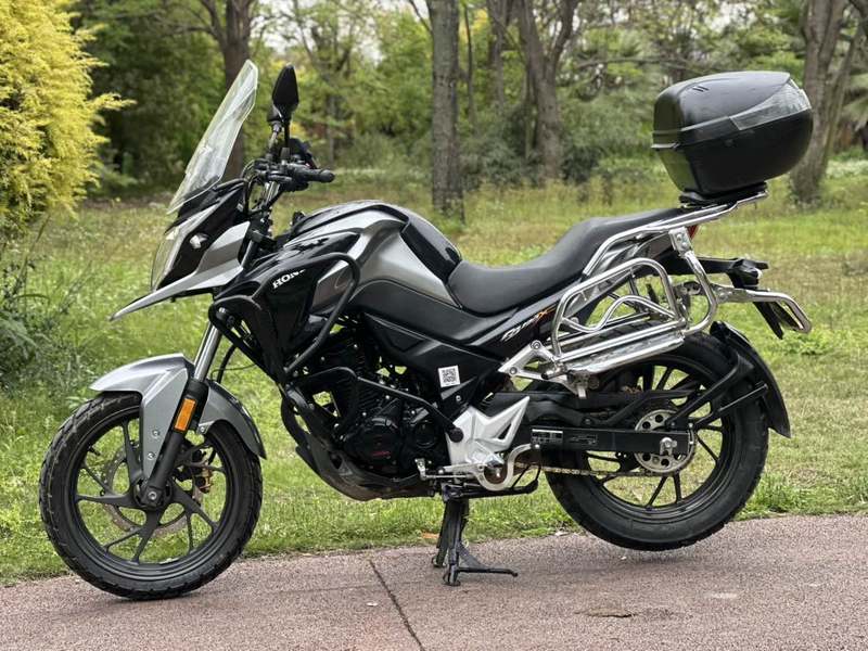 二手五羊本田猛鸷 CB190X