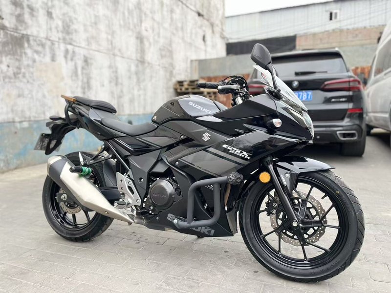二手豪爵铃木GSX250R