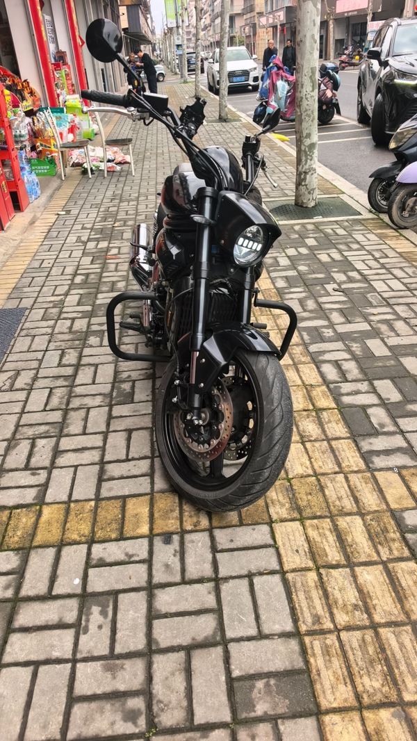 二手晓星GV650巡风